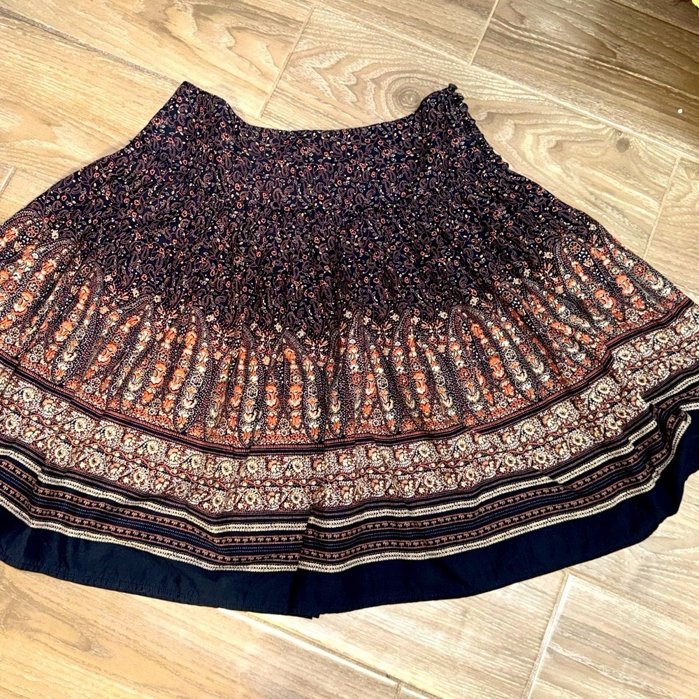 Boho chic Etam Tiered Mini Skirt multi floral pattern size Large